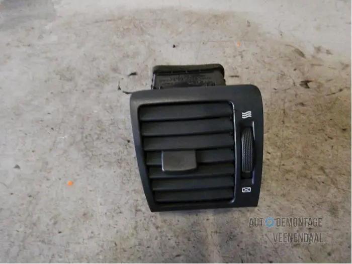 Dashboard vent Kia Sorento