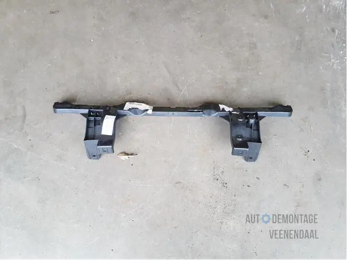 Rear bumper bracket central Mini Countryman