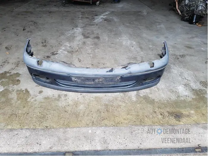 Front bumper Renault Safrane