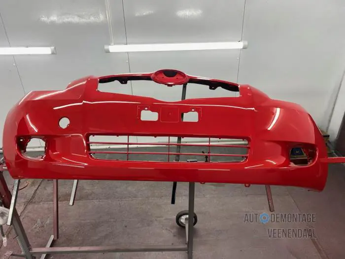 Front bumper Toyota Yaris