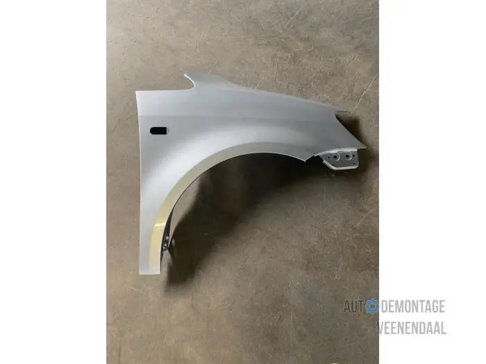 Front wing, right Volkswagen Caddy