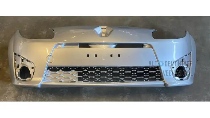 Front bumper Renault Twingo