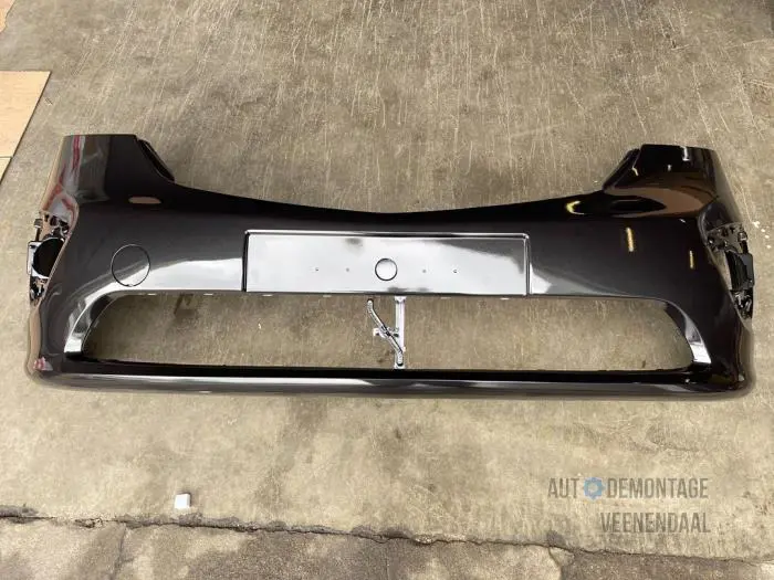 Front bumper Opel Vivaro