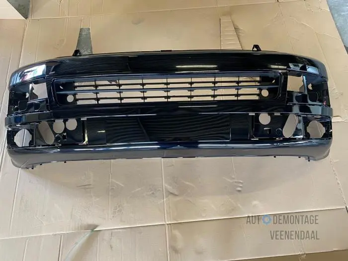 Front bumper Volkswagen Transporter