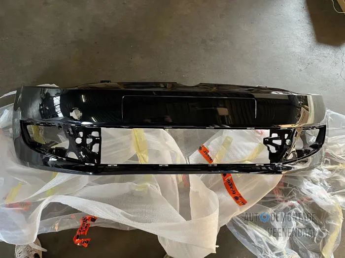 Front bumper Volkswagen Polo