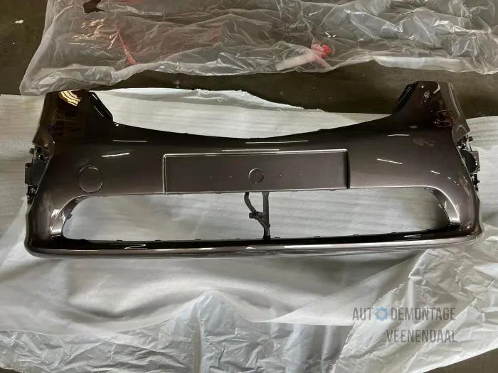 Front bumper Opel Vivaro