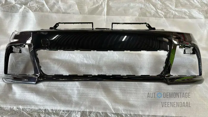 Front bumper Volkswagen Golf