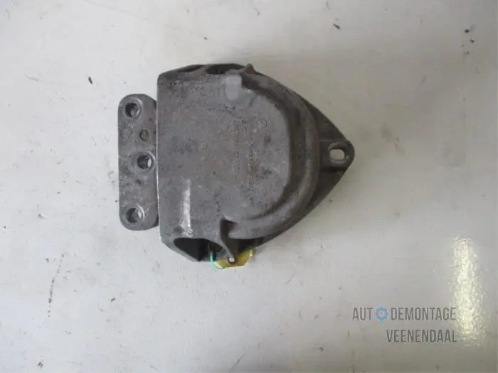 Engine mount Volkswagen Polo