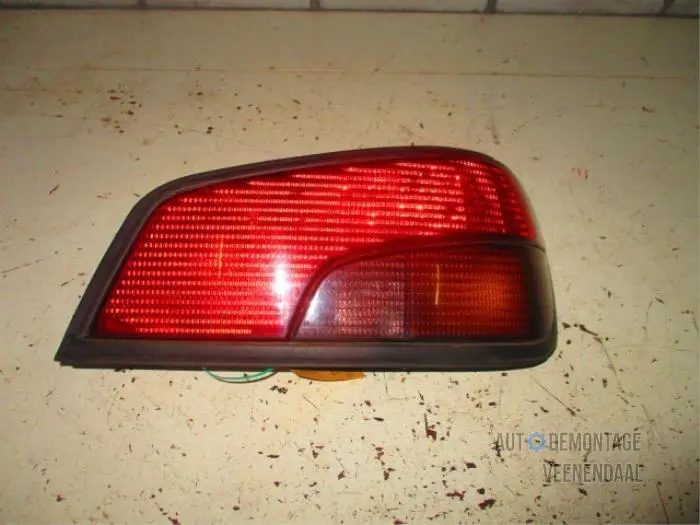 Taillight, right Peugeot 306